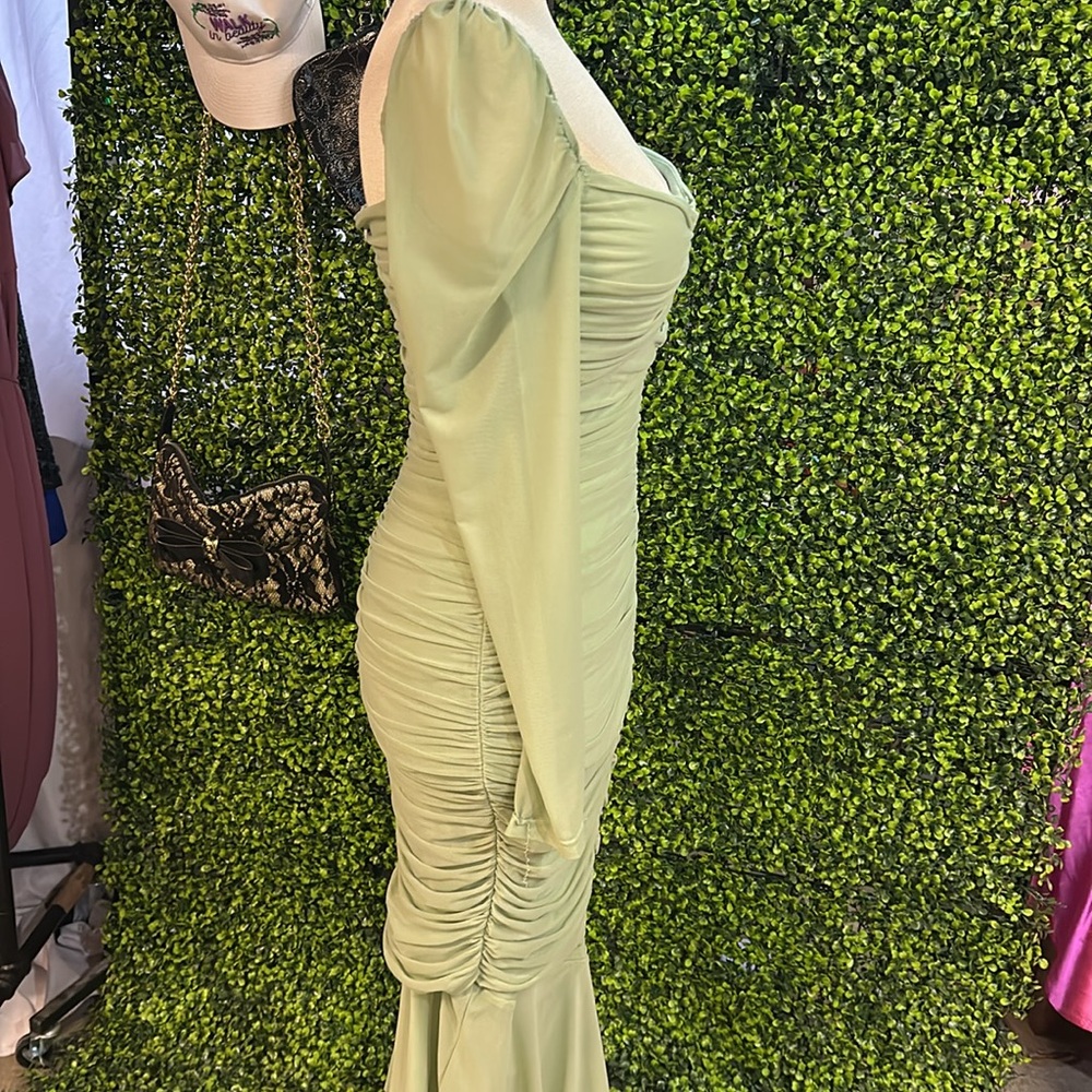 Here Comes The Sun Green Ruched Dress Size 10 - Picture 4 of 7